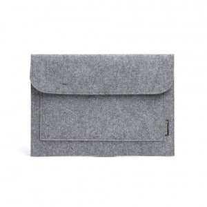 AMBER 15 inch laptophoes van gerecycled vilt bedrukken