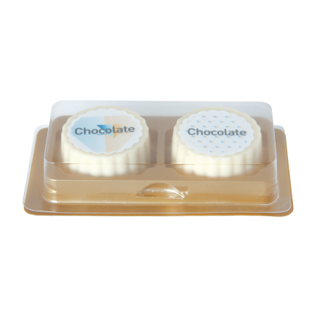 2 bonbons witte chocolade met hazelnoot praline bedrukken