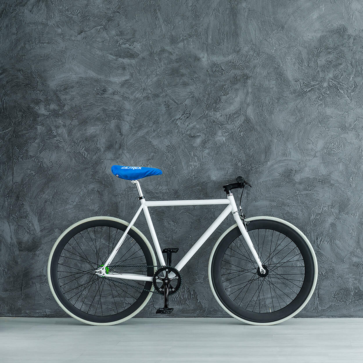 RPET fietszadelhoes Mapol zwart onbedrukt 10136