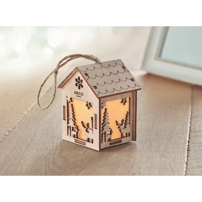 Huisje met licht 5349